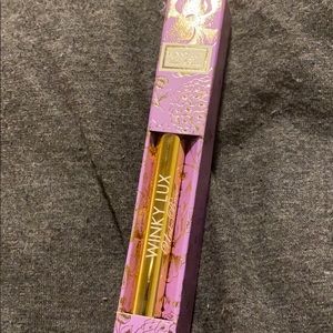 Winky lux brow pen